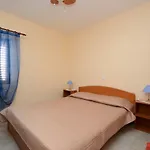 Apartman By The Sea Karbuni, Korcula - 13217 *