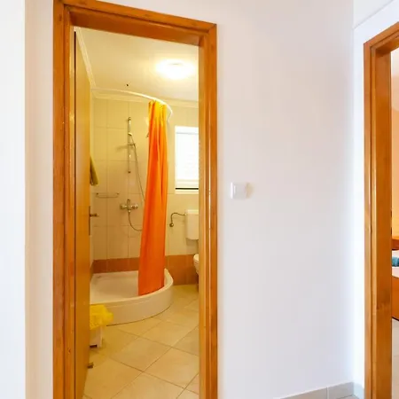 Apartment By The Sea Karbuni, Korcula - 13217 Prizba