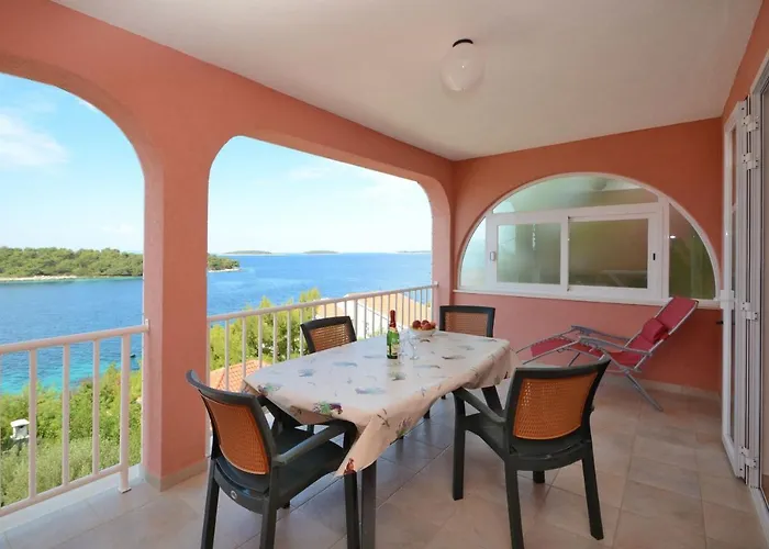 By The Sea Karbuni, Korcula - 13217 アパート *