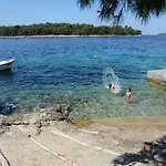 By The Sea Karbuni, Korcula - 13217 *