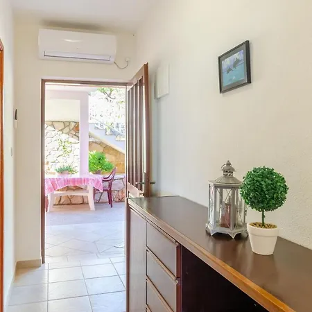 By The Sea Karbuni, Korcula - 13217 *