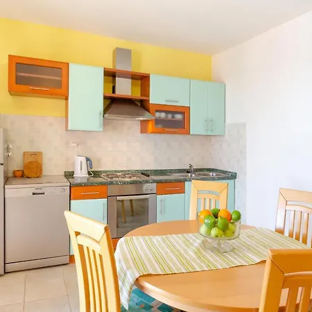 By The Sea Karbuni, Korcula - 13217 *